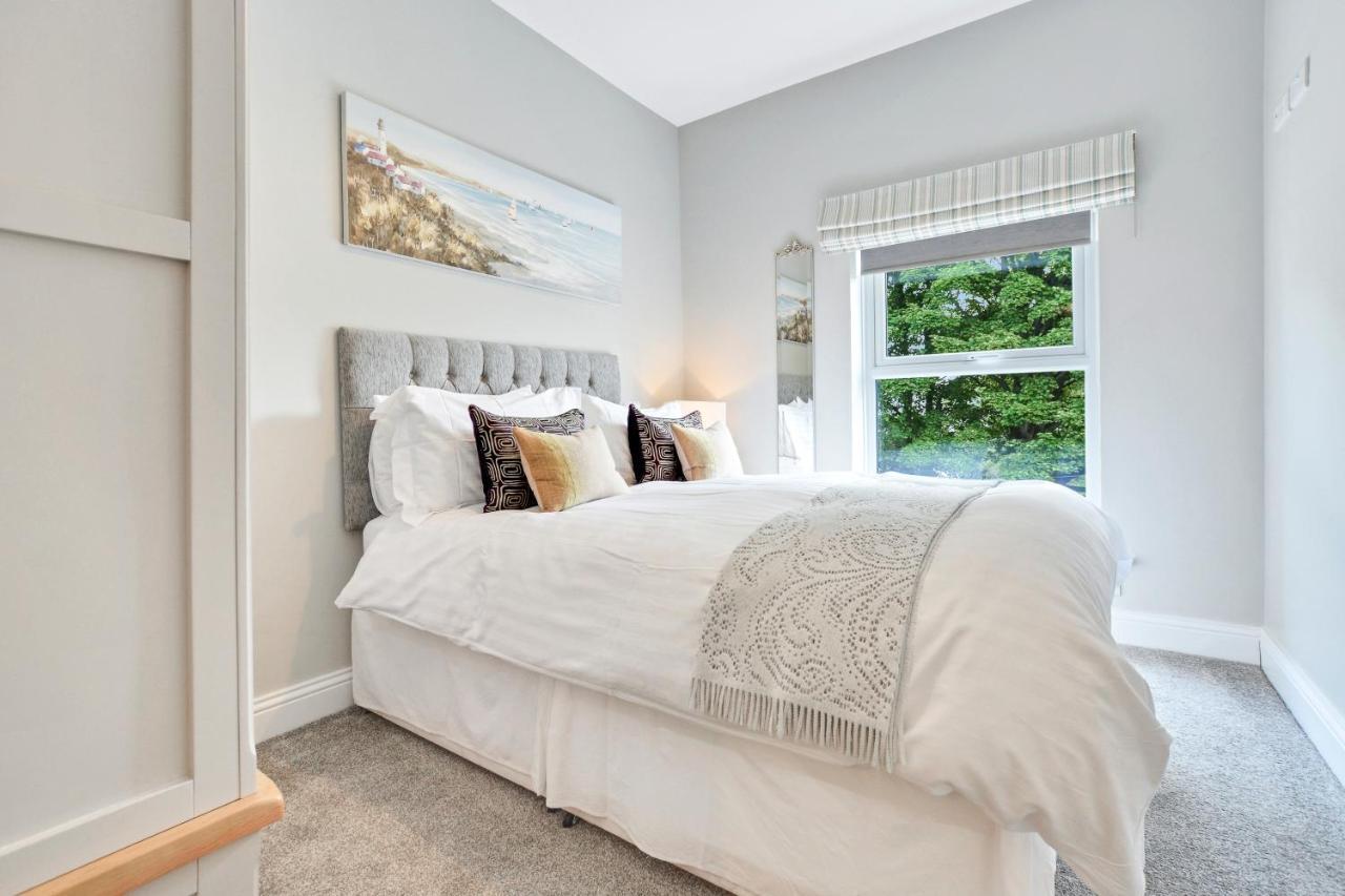 Quay House, North Coast 6 Bedroom Holiday home Ballycastle